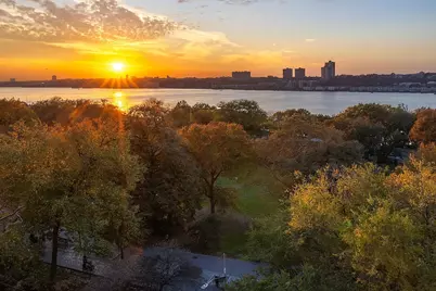 25 Riverside Drive, New York, NY 10023 - Photo 27