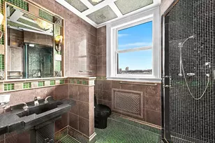 25 Riverside Dr, New York, NY 10023 - Photo 33
