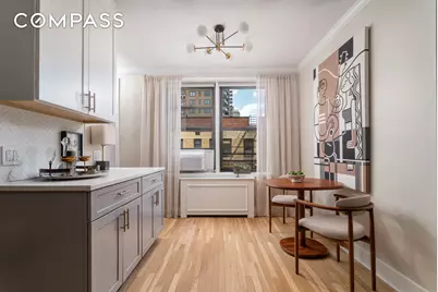 60 E 9th Street #640, New York, NY 10003 - Photo 5