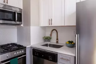 60 E 9th St, New York City, NY 10003 - Photo 7