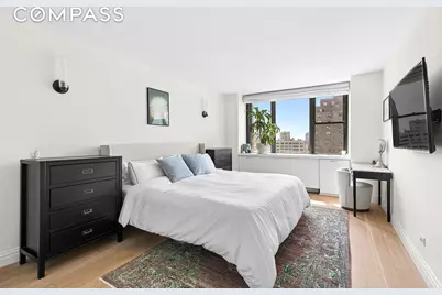 201 E 17th Street #15C, New York, NY 10003 - Photo 5