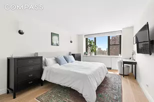 201 E 17th St, New York, NY 10003 - Photo 5