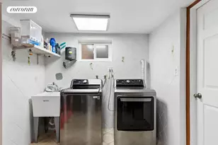 28 Bulwer Pl, Brooklyn, NY 11207 - Photo 11