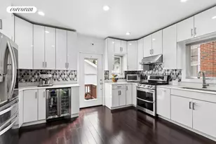 28 Bulwer Pl, New York City, NY 11207 - Photo 3