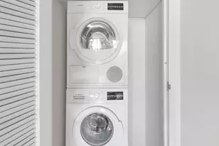 42-14 Crescent St, New York City, NY 11101 - Photo 7