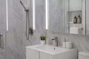 305 E 40th St, New York, NY 10016 - Photo 9