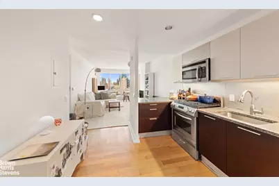 350 W 42nd Street #26D, New York City, NY 10036 - Photo 5