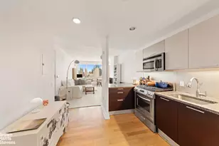 350 W 42nd St, New York City, NY 10036 - Photo 5