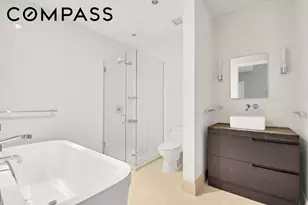 360 Furman St, New York City, NY 11201 - Photo 9