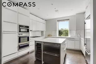 137 Riverside Dr, New York City, NY 10024 - Photo 9