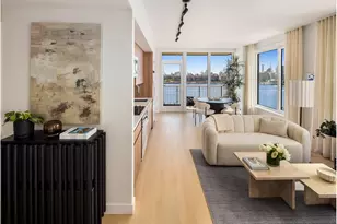 18 India St, New York City, NY 11222 - Photo 5