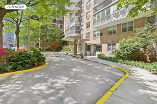 303 W 66th St, New York City, NY 10023 - Photo 11