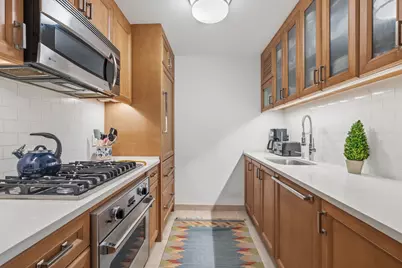 205 E 85th Street #6F, New York, NY 10028 - Photo 3