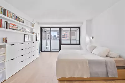 142 E 16th Street #11G, New York City, NY 10003 - Photo 1