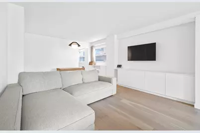 142 E 16th Street #11G, New York, NY 10003 - Photo 7