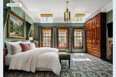 163 E 64th Street, New York City, NY 10065 - Photo 9