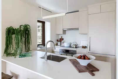 300 E 50th Street #PHK, New York, NY 10022 - Photo 5