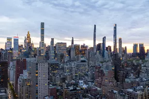 201 E 74th St, New York, NY 10021 - Photo 15