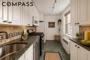 333 E 79th St, New York City, NY 10075 - Photo 3