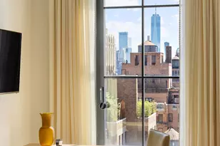 212 W 18th St, New York, NY 10011 - Photo 11
