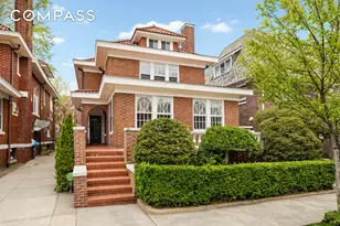 63 Maple St, New York City, NY 11225 - Photo 19