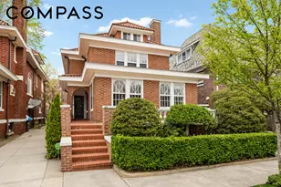 63 Maple St, New York City, NY 11225 - Photo 19