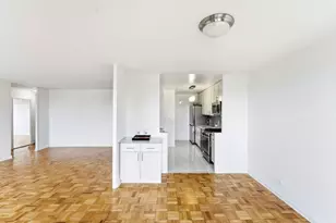2500 Johnson Ave, New York City, NY 10463 - Photo 9