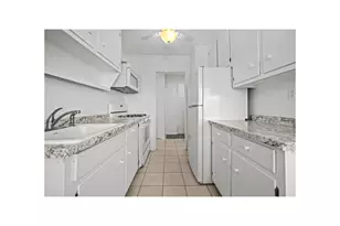 3125 Tibbett Ave, New York City, NY 10463 - Photo 11