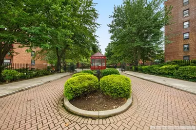 150-40 71st Avenue #2G, New York City, NY 11367 - Photo 1