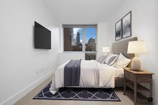 212 W 72nd St, New York City, NY 10023 - Photo 3