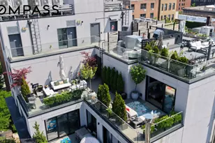 310 W 113th St, New York City, NY 10026 - Photo 23