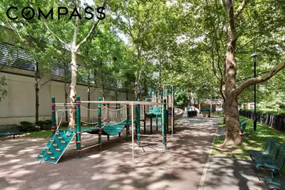 330 E 33rd Street #14G, New York City, NY 10016 - Photo 11
