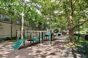 330 E 33rd St, New York City, NY 10016 - Photo 11