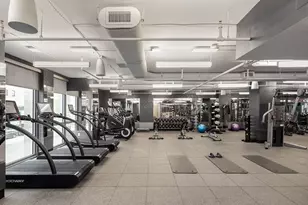 360 E 89th St, New York, NY 10128 - Photo 15
