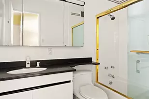 303 E 57th St, New York City, NY 10022 - Photo 7