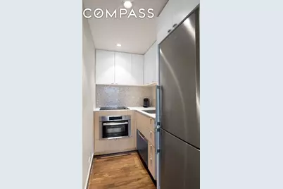 160 Central Park S #3903, New York City, NY 10019 - Photo 3