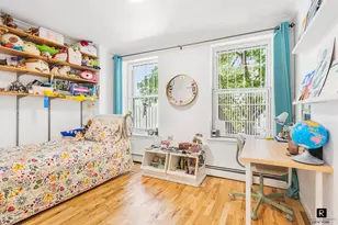 319 E 105th St, New York City, NY 10029 - Photo 7