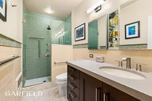 326 E 69th St, New York City, NY 10021 - Photo 17