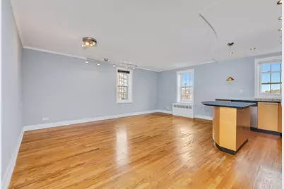 139-09 84th Drive #605, New York City, NY 11435 - Photo 3