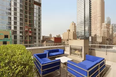 247 W 46th Street #1402, New York City, NY 10036 - Photo 11