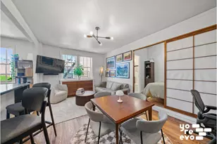 2 Grove St, New York City, NY 10014 - Photo 1