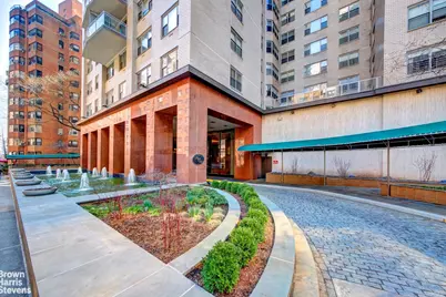 400 E 56th Street #11N, New York City, NY 10022 - Photo 13