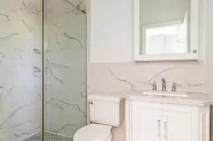 241 Carroll St, Brooklyn, NY 11231 - Photo 9