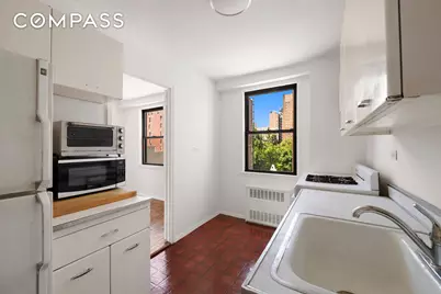 201 E 21st Street #8S, New York City, NY 10010 - Photo 7