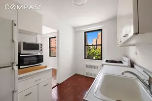 201 E 21st St, New York City, NY 10010 - Photo 7