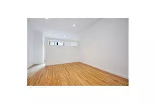 230 E 52nd St, New York, NY 10022 - Photo 3