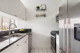 400 E 90th St, New York, NY 10128 - Photo 7