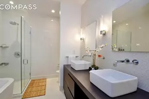 360 Furman St, New York City, NY 11201 - Photo 7