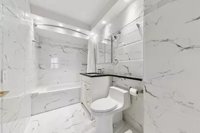 2 S End Avenue #9C, New York City, NY 10280 - Photo 5