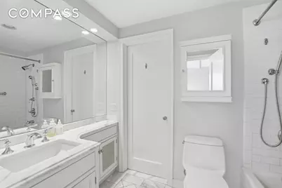 60 Gramercy Park N #8D, New York, NY 10010 - Photo 11